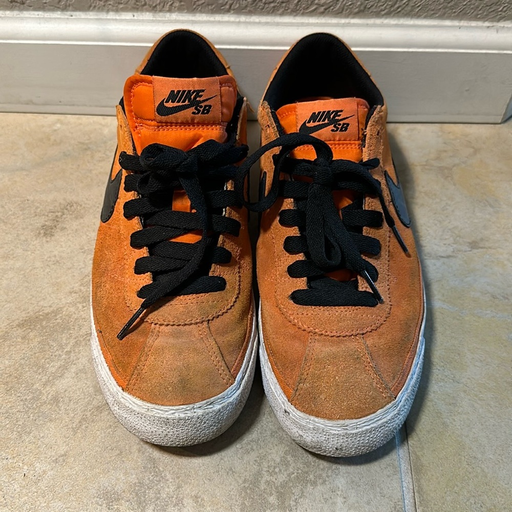 NIKE SB SHOES